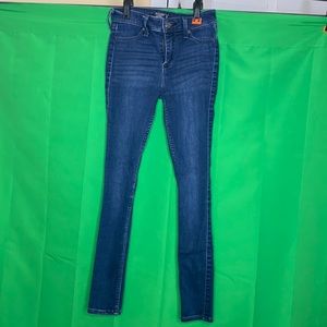 Abercrombie & Fitch Harper Low Rise Jean Leggings.